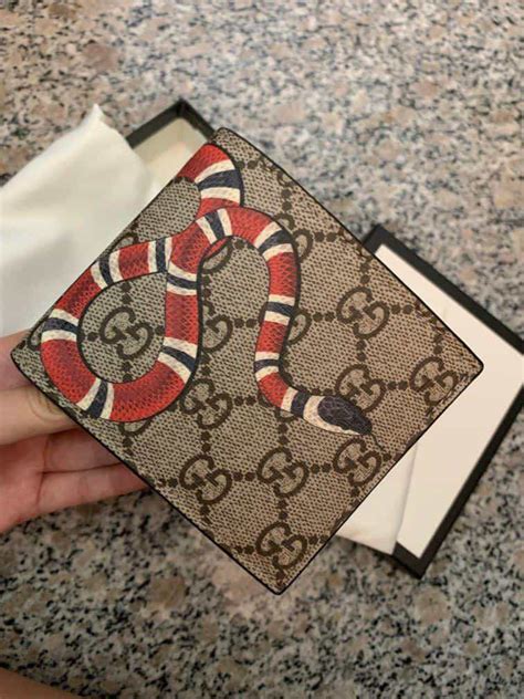 fake zip wristlet gucci|how to unlock gucci wallet.